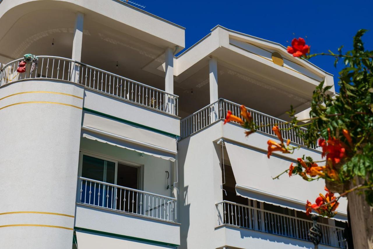 Vila Marjana Sarandë Exterior foto