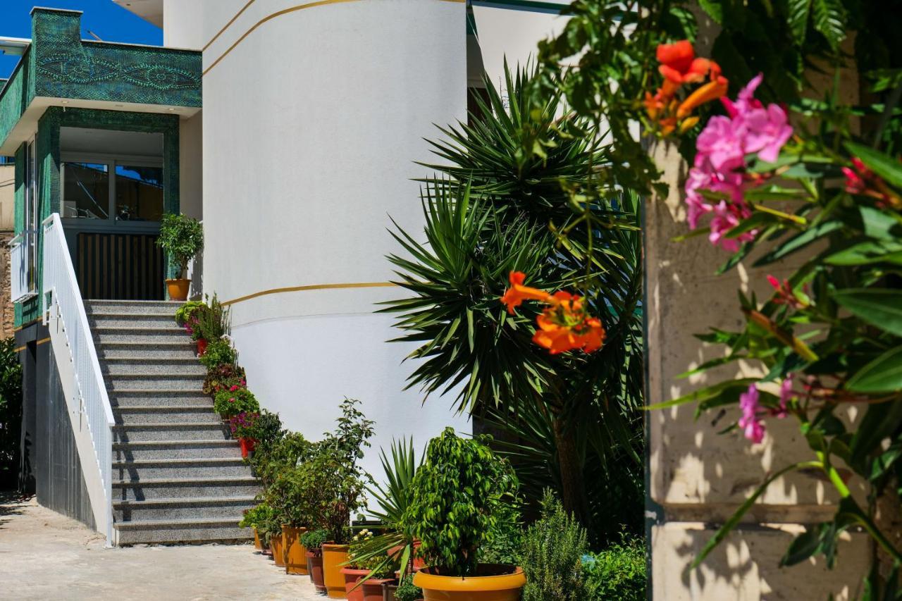 Vila Marjana Sarandë Exterior foto