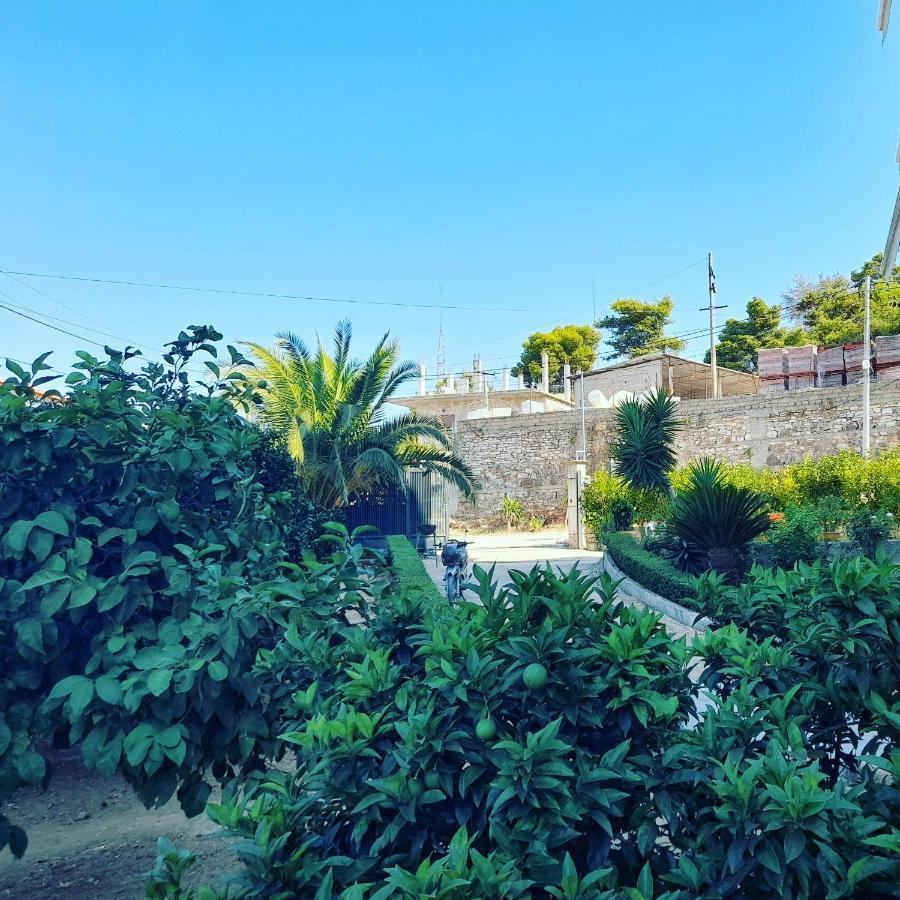 Vila Marjana Sarandë Exterior foto